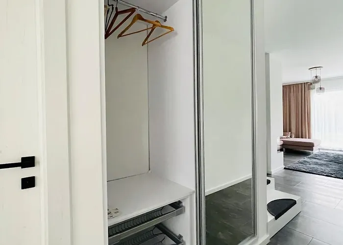 Exklusive Haushälfte Zentrumsnah Ferienhaus Magdeburg